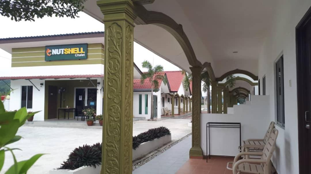 The Nutshell Chalet Langkawi Pantai Cenang  Exterior photo